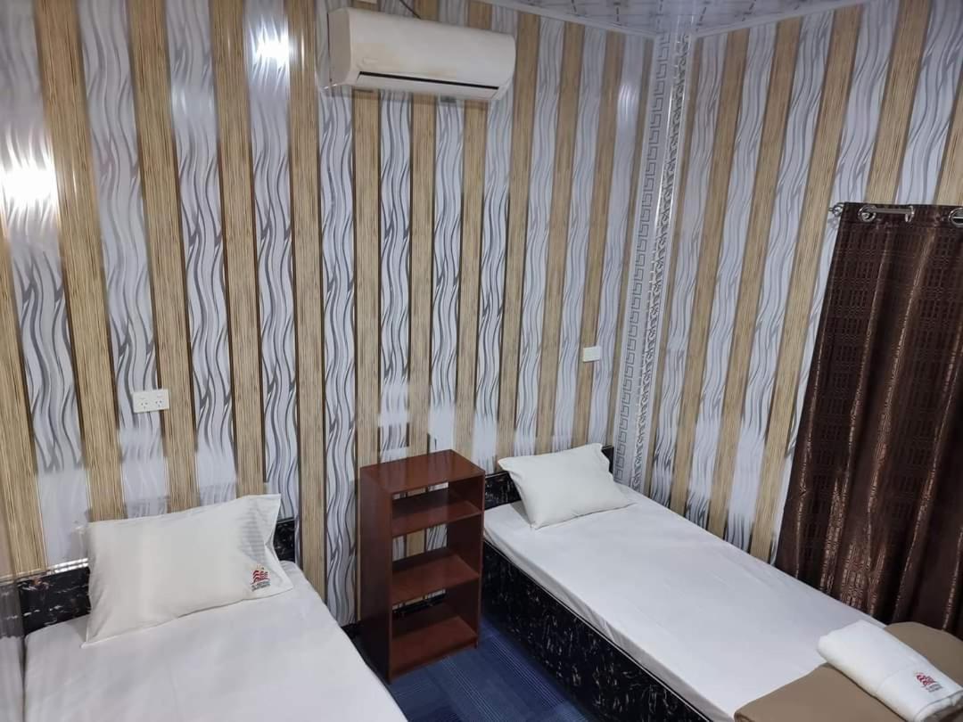 Al - Minhaj Service Apartments Nadi Luaran gambar