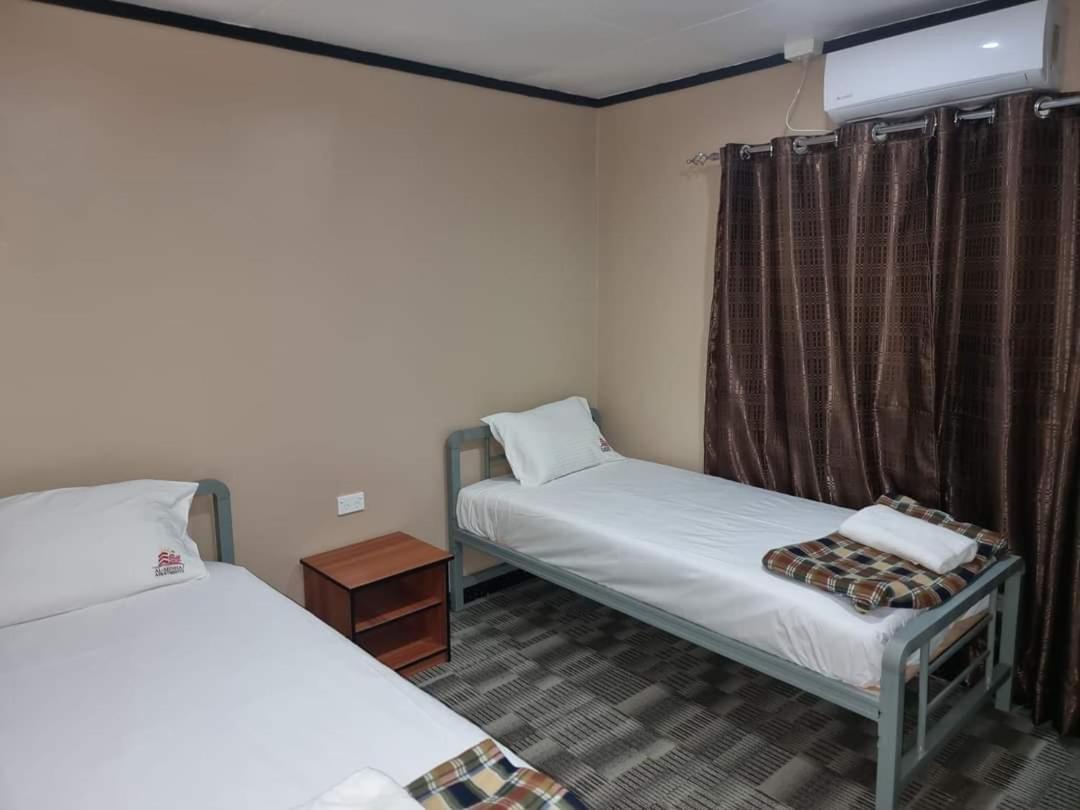 Al - Minhaj Service Apartments Nadi Luaran gambar