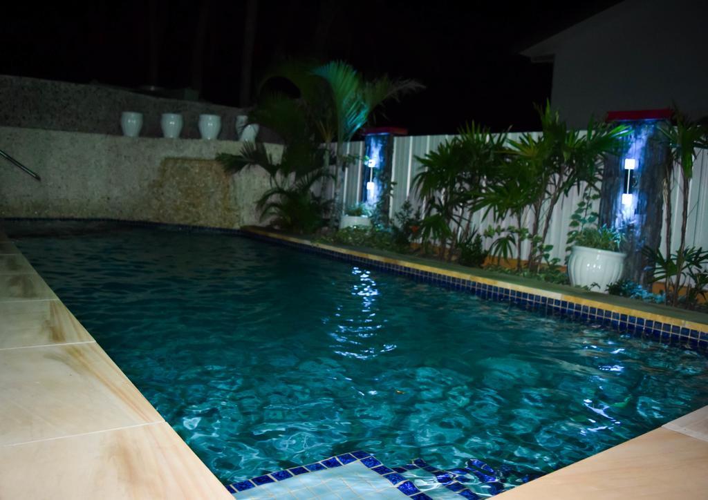 Al - Minhaj Service Apartments Nadi Luaran gambar